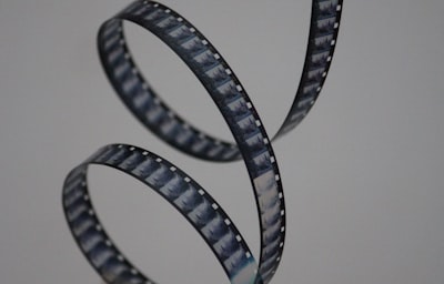 高分电影《肖申克的救赎》4K修复版海报 - 经典剧情片，豆瓣评分9.7